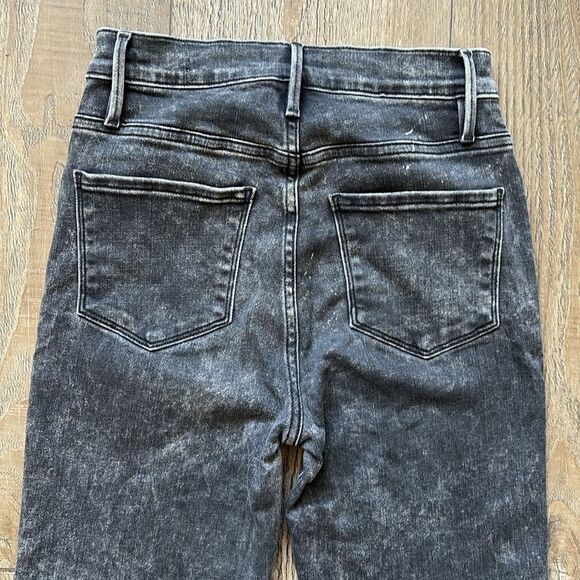 Frame Denim Le Sylvie Slender Straight Leg High Rise Jeans in Acid Washed Black - Picture 7 of 7